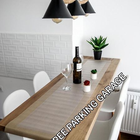 Apartman Minja ซูโบติกา ภายนอก รูปภาพ